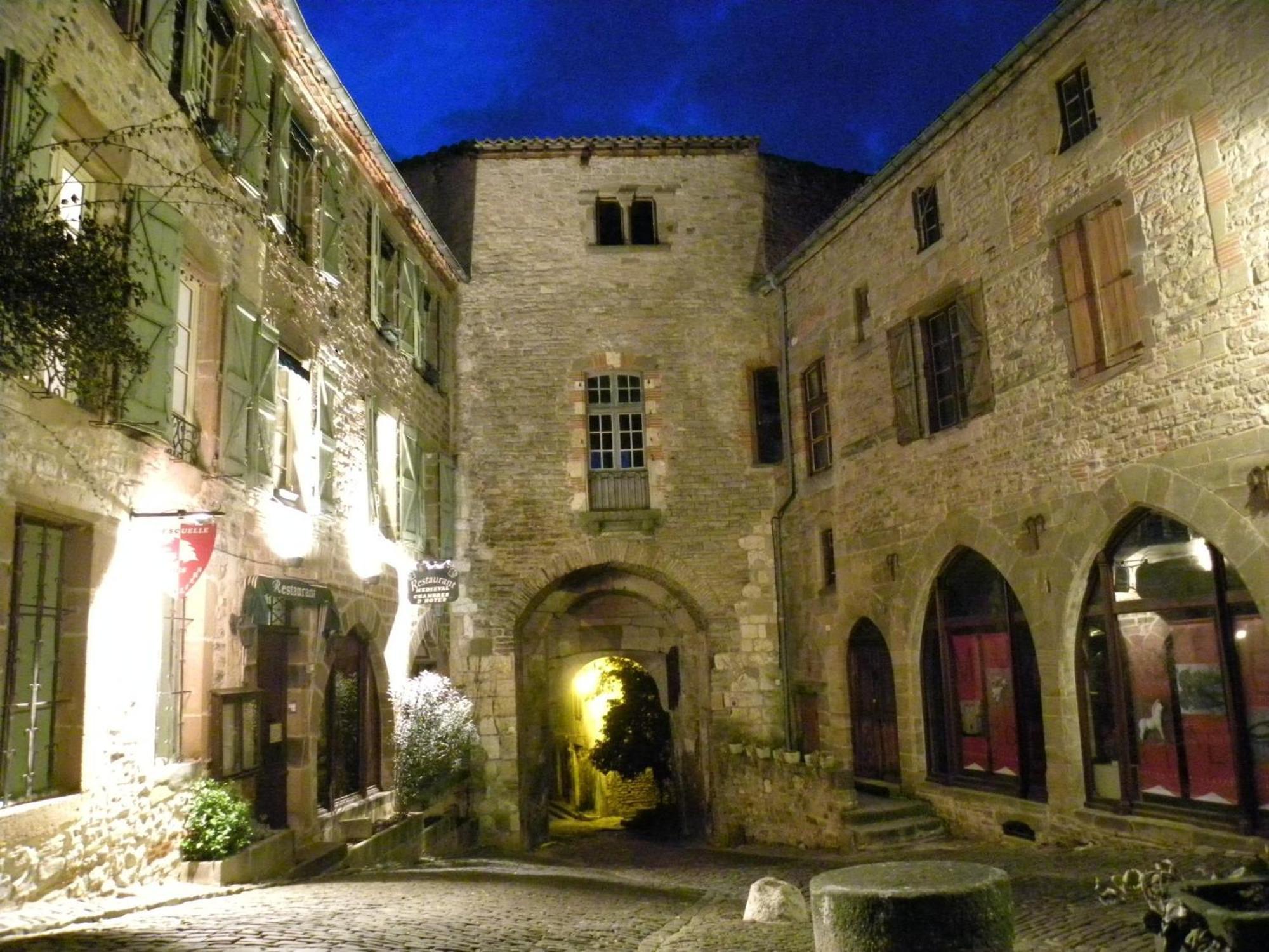 Chambres D'Hotes L'Escuelle Des Chevaliers Cordes-sur-Ciel Esterno foto